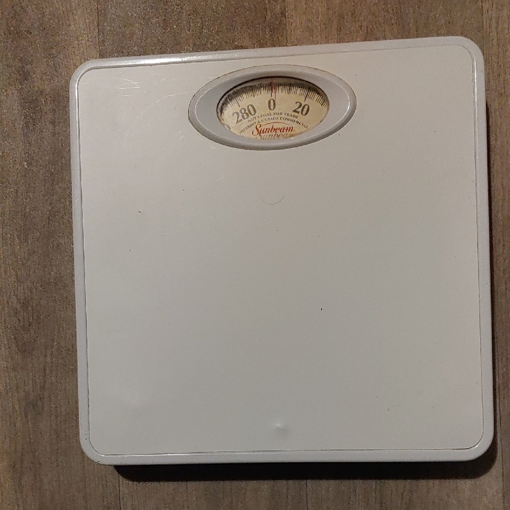 Sunbeam Classic White Bathroom Scale